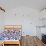 Wladyslawowska 36 - I Goscinne Blisko Plazy Lodge *