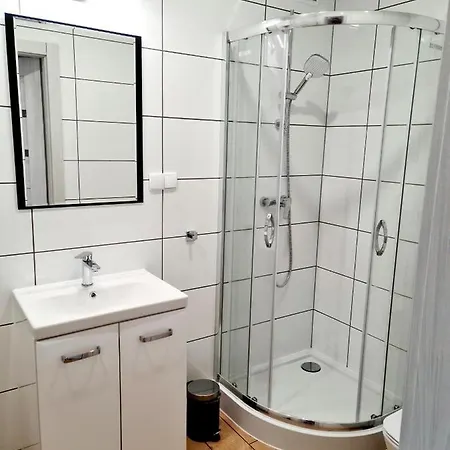 Wladyslawowska 36 - I Goscinne *