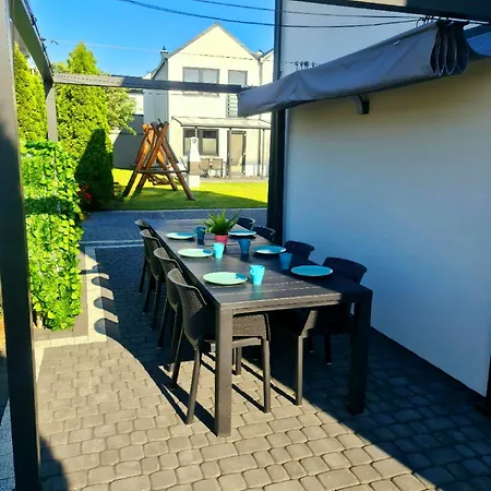 Wladyslawowska 36 - I Goscinne *