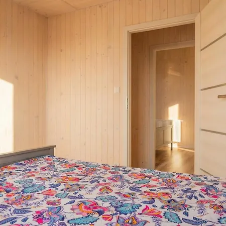 Wladyslawowska 36 - I Goscinne Blisko Plazy Lodge *